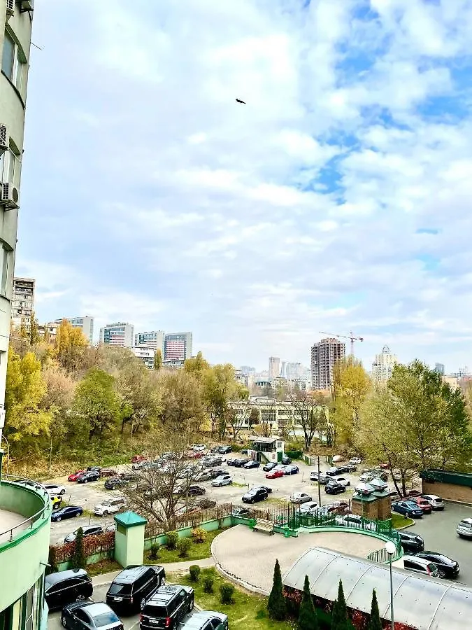 Navit Luxury Apartments With Breakfast Near The Railway Station, The City Center And The Park Kyiv Ukraine